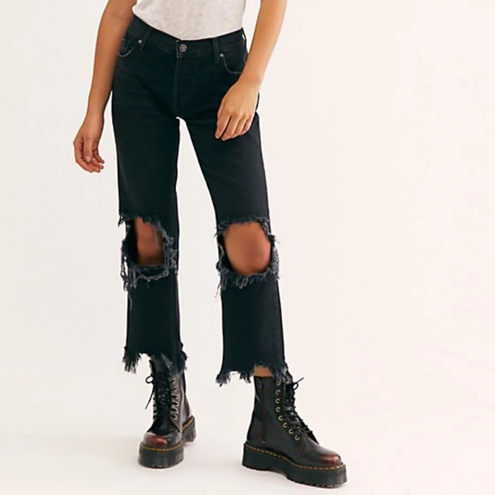 NWT Free People Maggie Mid-Rise Straight Leg Jean, Washed Black, Size 26 - Picture 1 of 11